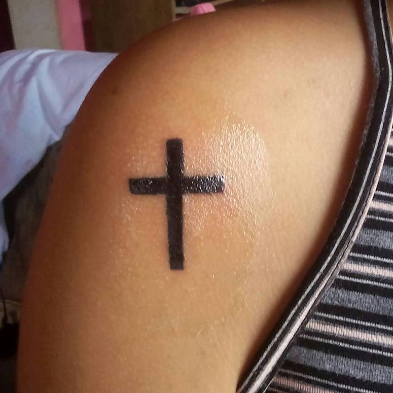 tatuagens no ombro femininas