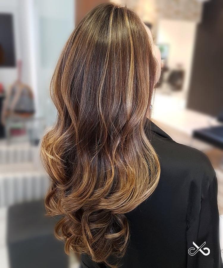 Corte degradê em V: inspire-se em 16 ideias desse estilo tendência!