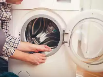 Veja como limpar máquina de lavar com essas dicas simples 