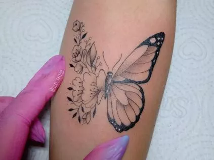 Tattoo de borboleta: imagens para te inspirar e fazer a sua