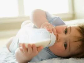 Bicos de Mamadeira: Escolhendo o Melhor para o Bebê
